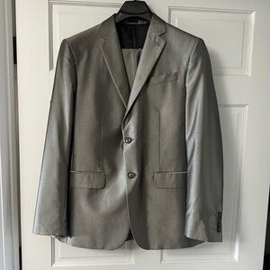 JF J.Ferrar men’s suit 40 R matching pants 33x32